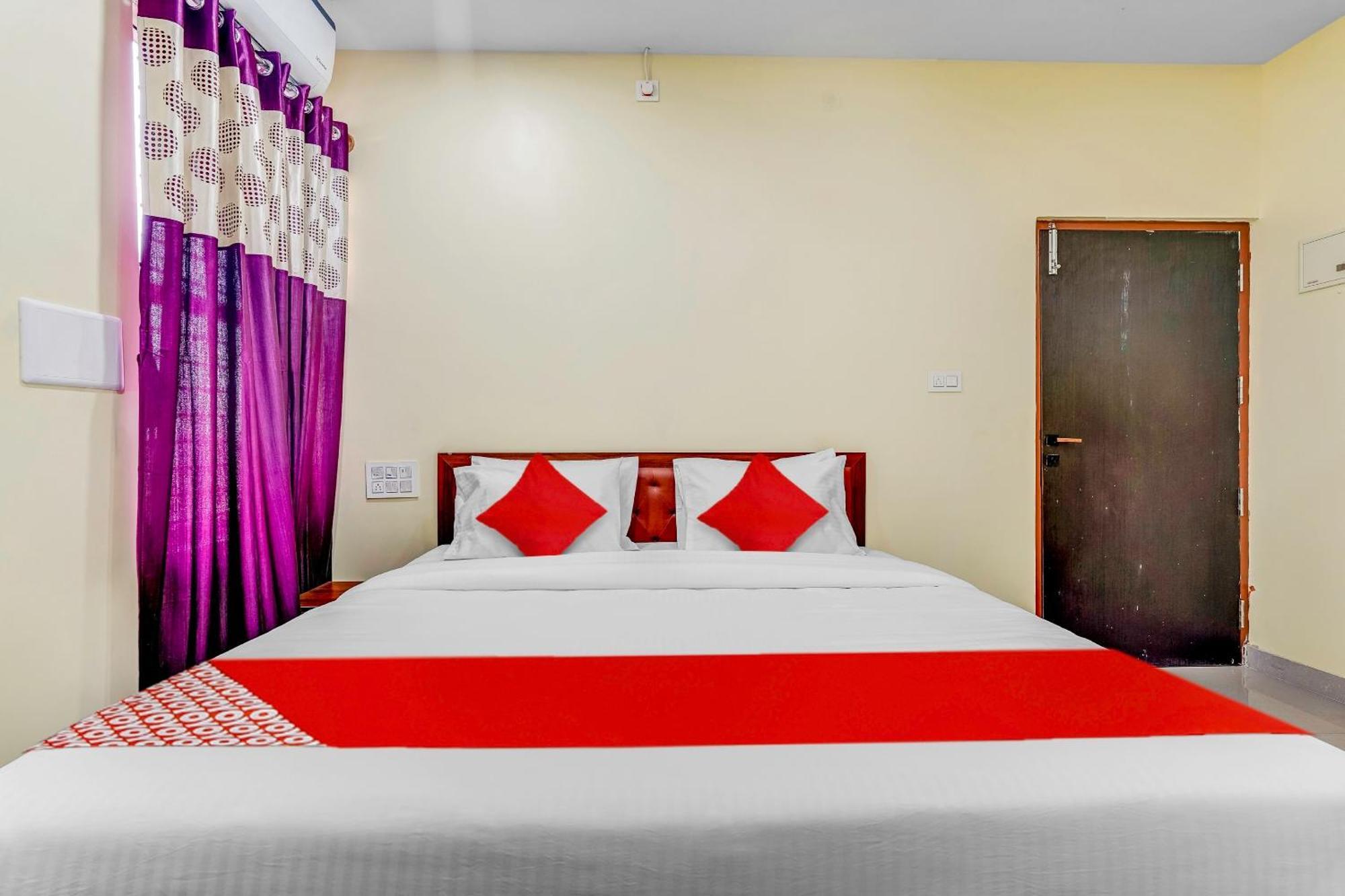 Oyo Flagship Hotel Ayodhya Bangalore Exterior photo